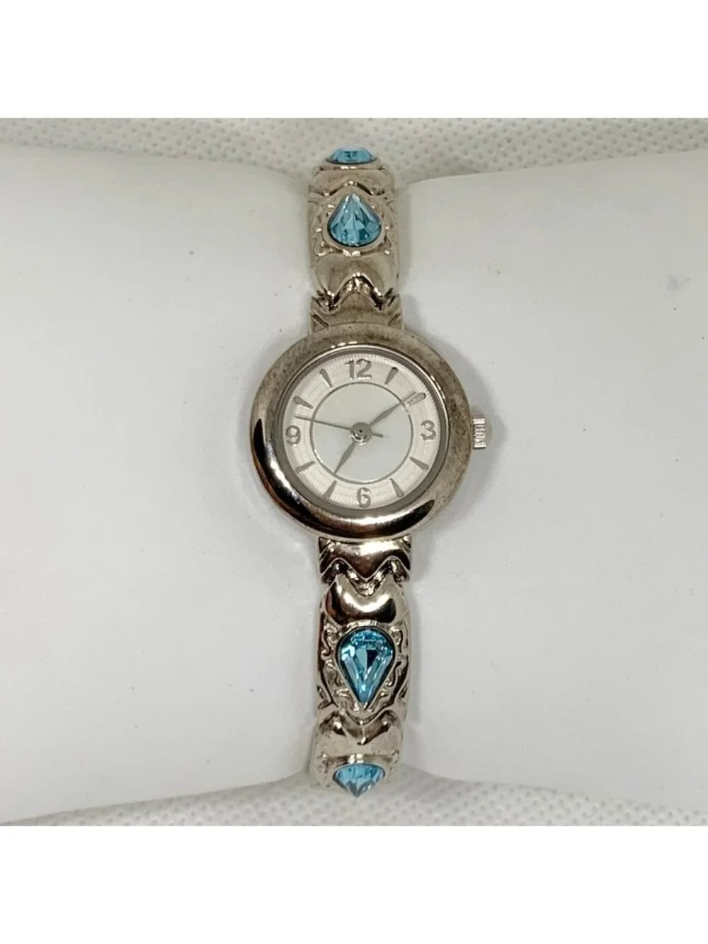 Christian Benet Women's Watch mop Dial Blue Stone quartz 22mm 6.5” running